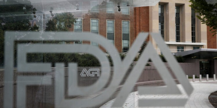 El cambio de la FDA de las comunicaciones publicitarias a los paneles de «expertos» es una mala medicina
