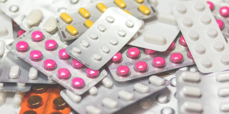 El malestar cae en las garras de la medicalización: «Quieren zombis incapaces de mirarse por dentro»