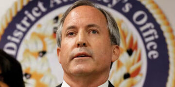El fiscal general de Texas investiga a Bayer y PepsiCo por la contaminación de productos alimenticios con glifosato.