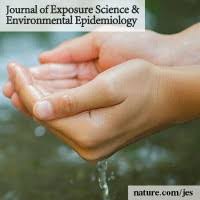 Sustancias químicas disruptoras endocrinas en la leche materna y exposición temprana de los lactantes en los Estados Unidos.