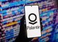 Reino Unido -Palantir: Jim Mackey respalda una revisión independiente del FDP, mientras los parlamentarios instan a los ministros a abandonar la empresa.