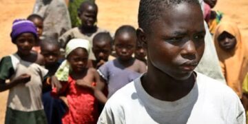 Pfizer indemniza a las familias nigerianas de las víctimas de los ensayos clínicos de su fármaco contra la meningitis.